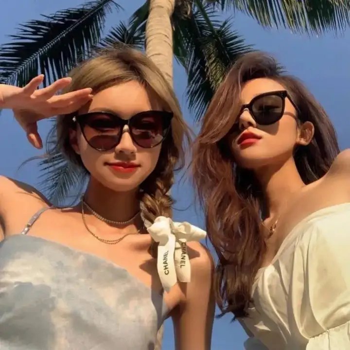 女人与英雄